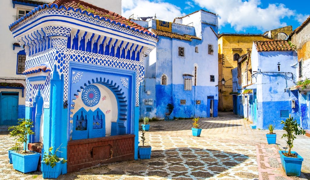 chefchaouen e suas ruas azuis no Marrocos