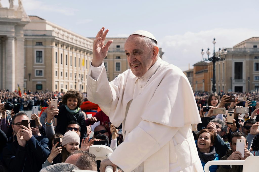 Papa Francisco recebe peregrinos em Roma