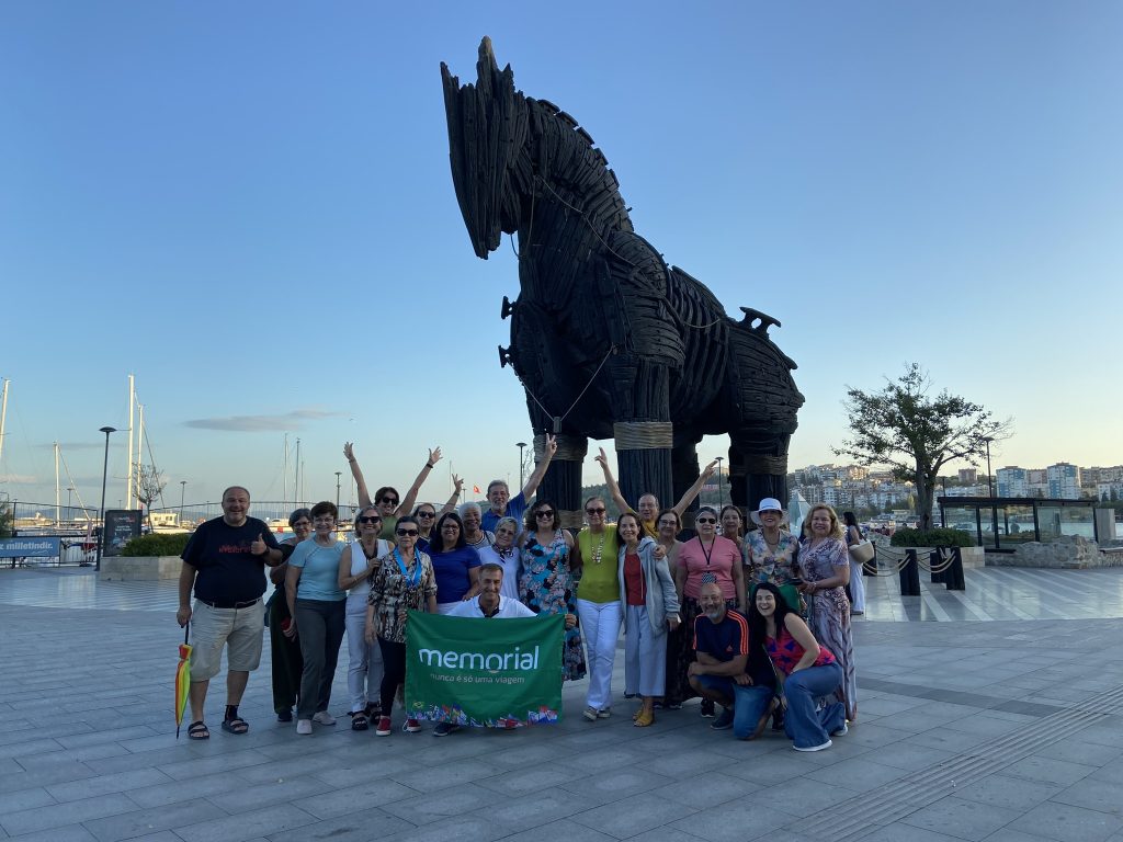 Grupo da memorial curtindo a Turquia em viagem realizada em setembro de 2024